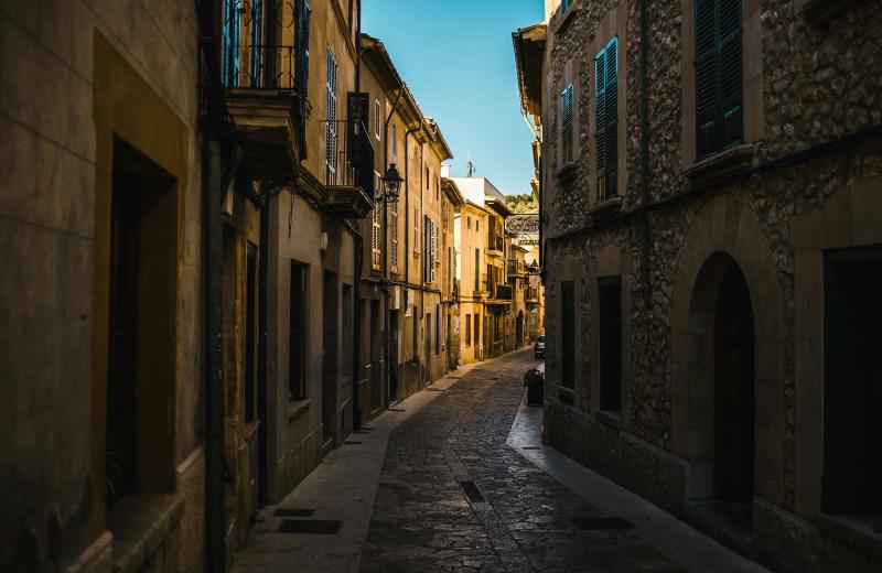 Featured thumbnail of post Moving to Spain, a Layoff and Starting Again as a C++/Rust Developer